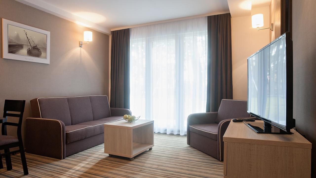 Waterside Resort Darlowko Luaran gambar